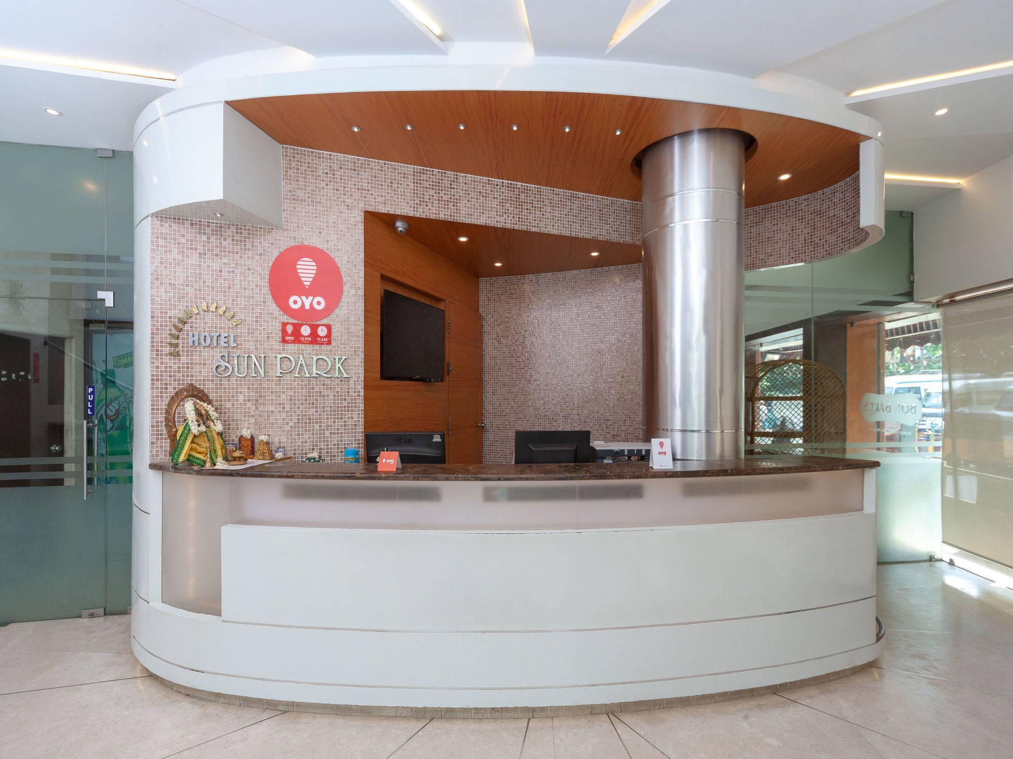 Hotel Sun Park ポンディシェリ エクステリア 写真