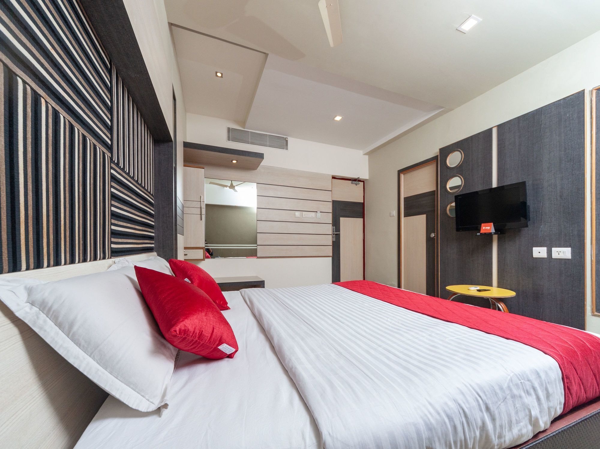 Hotel Sun Park ポンディシェリ エクステリア 写真